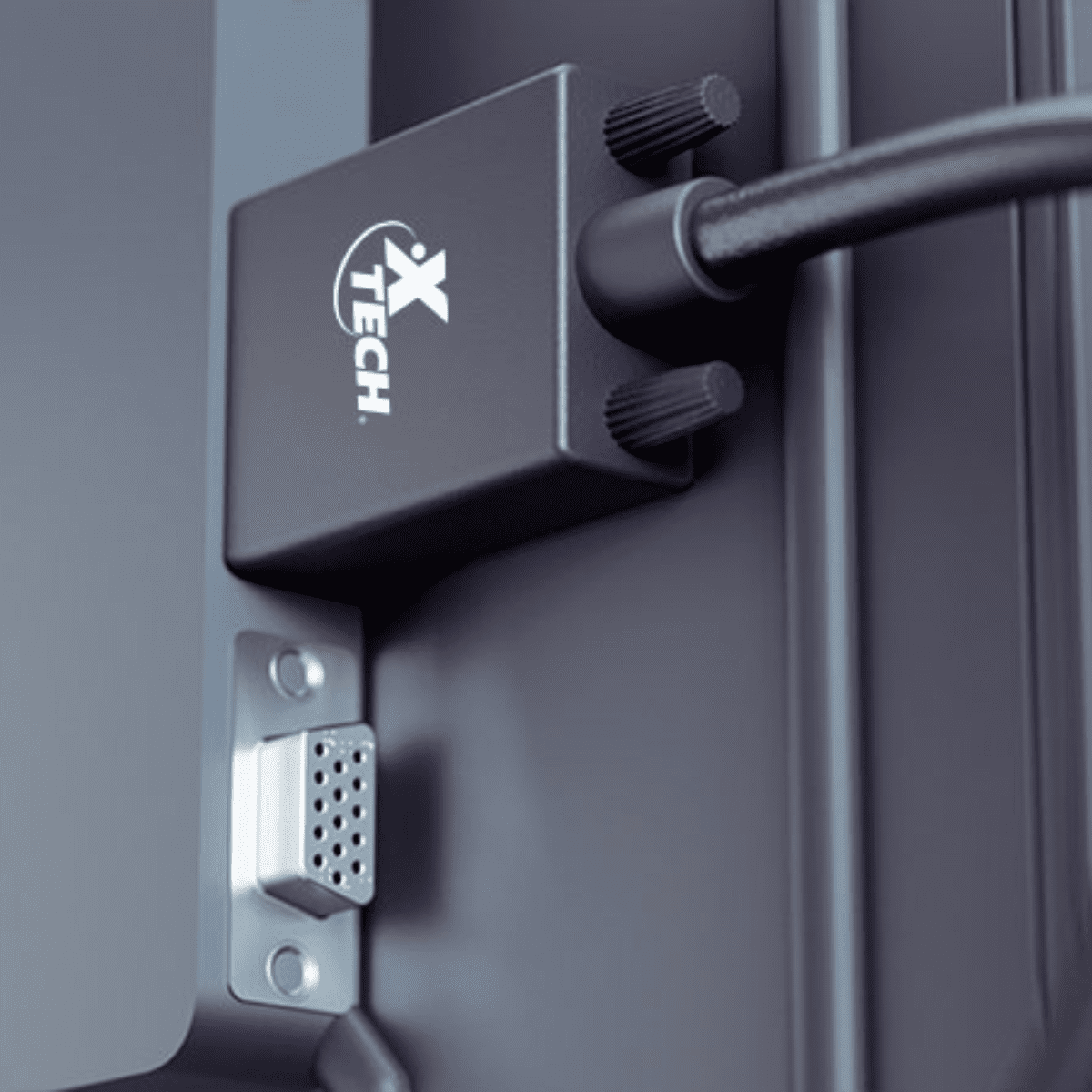 Adaptador de DisplayPort macho a VGA macho XTECH XTC-377 - Imagen 7