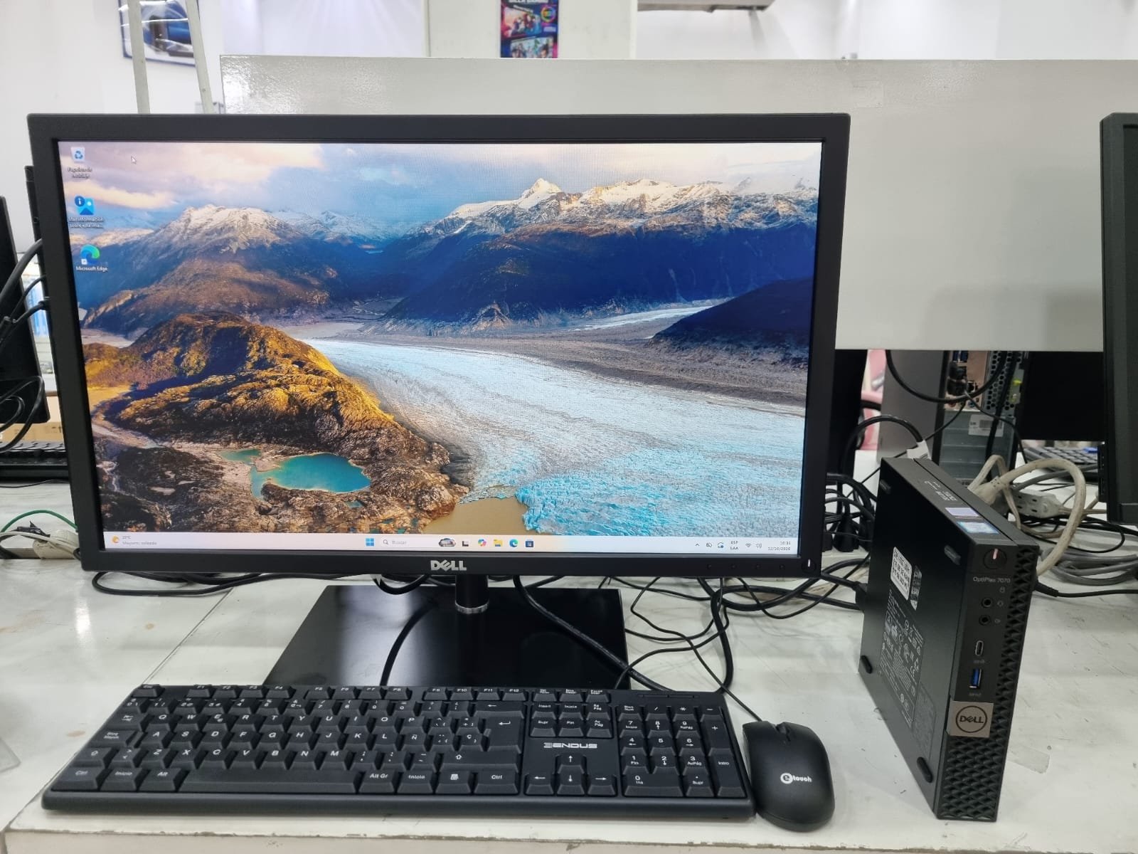 Computadora HP TINY OPC9703 REFURBISHED - Imagen 2